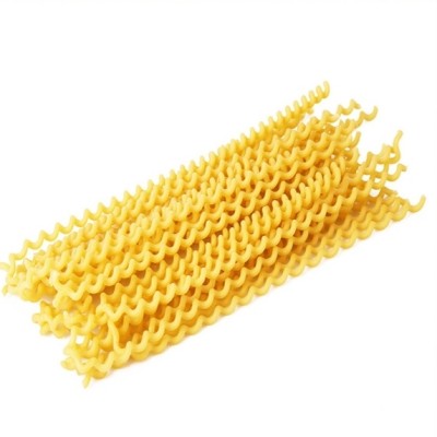 Makaron typu spagetti Makaron typu spagetti. Formowany w specjalnym długim procesie tłoczenia, aby zapewnić maksymalną długość przy minimalnej szerokości.